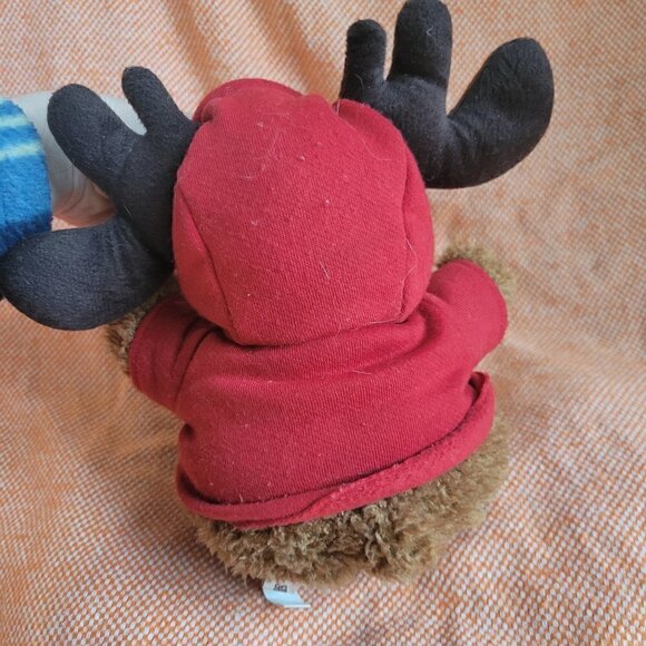 NWOT Creature Comforts Moose With Red Whistler Hoodie With Maple Leaf Embroidery - Picture 6 of 8